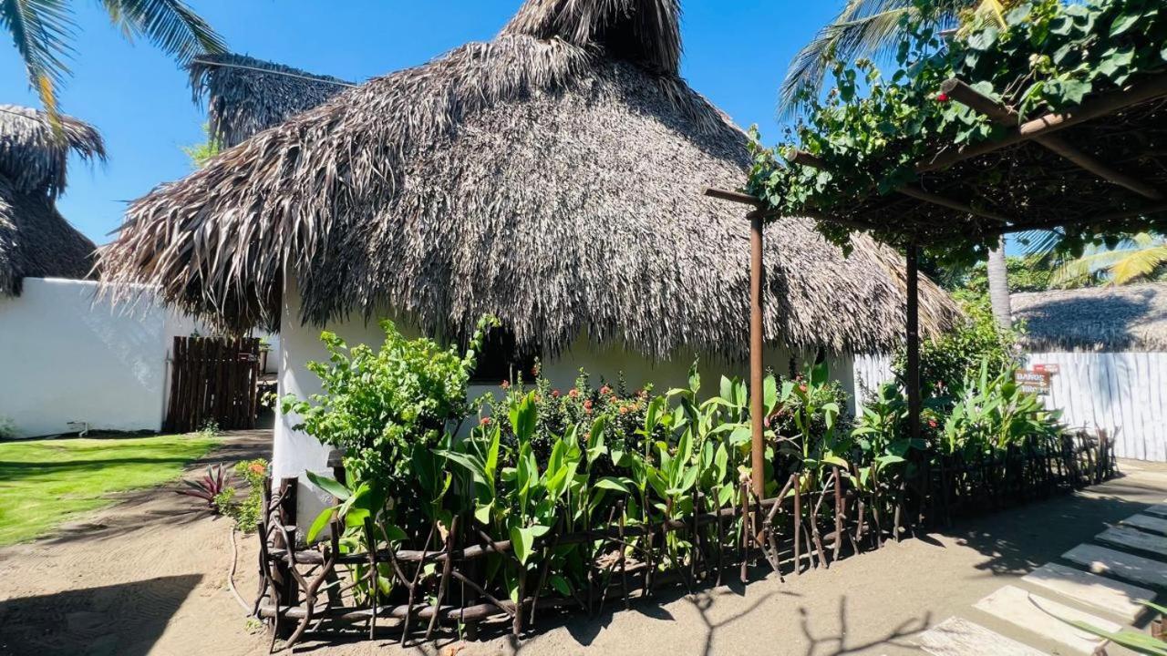 Hotel Paredon Surf House El Paredón Buena Vista Exterior foto